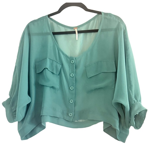 Free People Tops - Free People Cropped Sheer Button-Up Top • Loose Fit • EUC • Beautiful Color